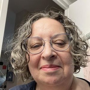 Meet your Posher, Shari